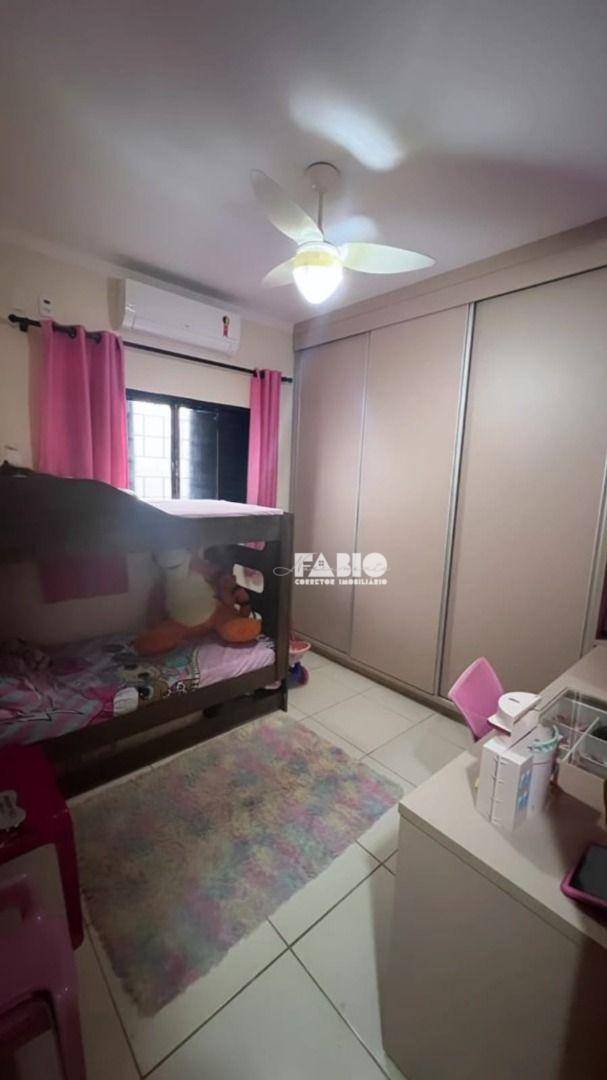 Casa à venda com 2 quartos, 160m² - Foto 8