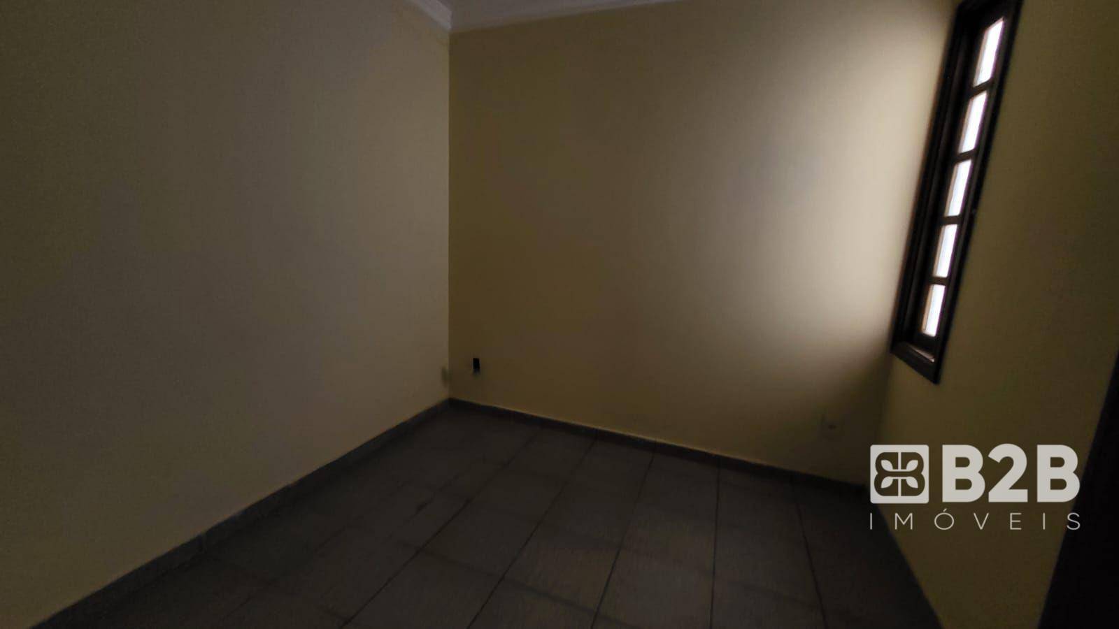 Casa para alugar com 6 quartos, 416m² - Foto 29