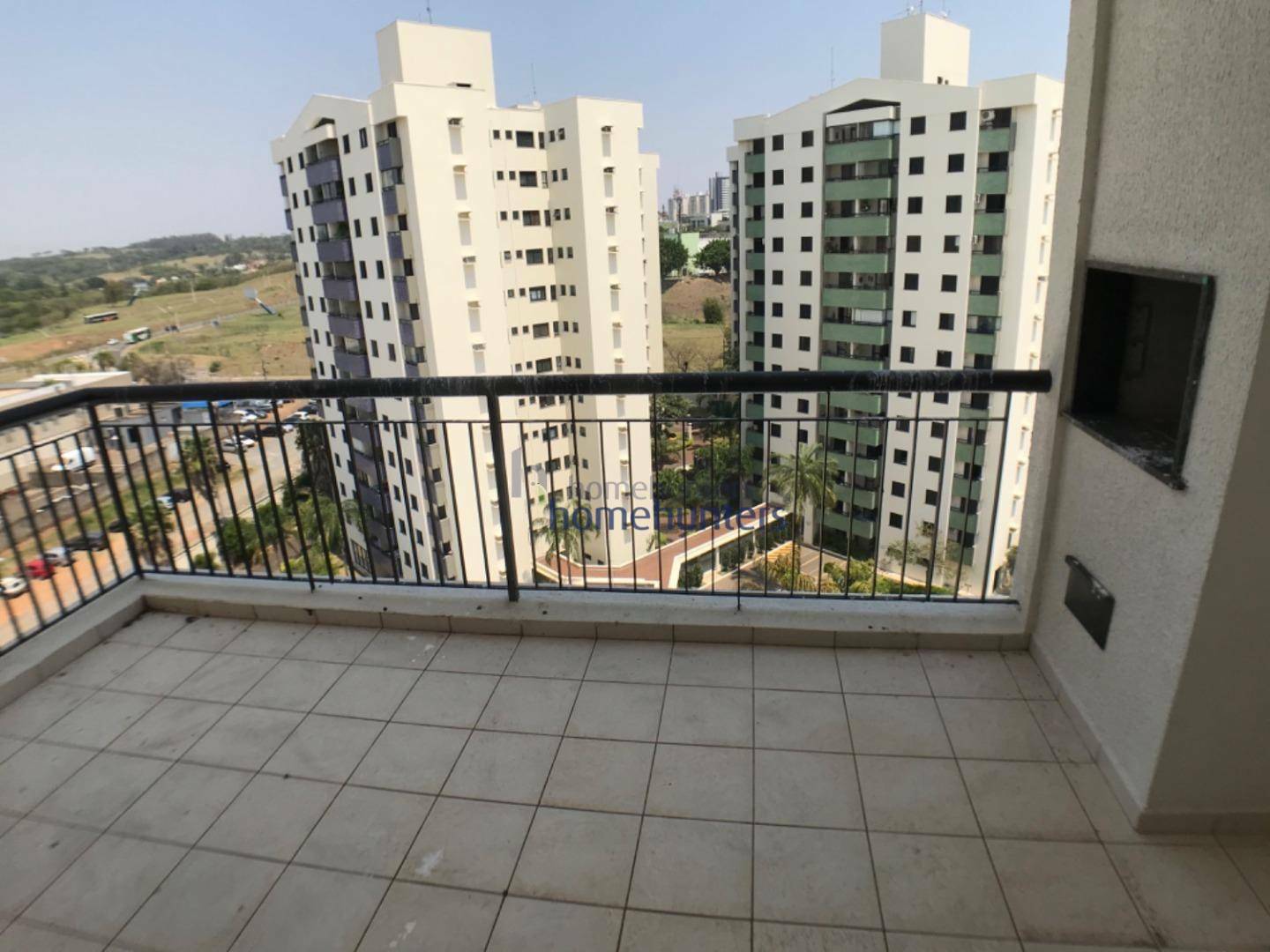 Apartamento à venda com 3 quartos, 157m² - Foto 1