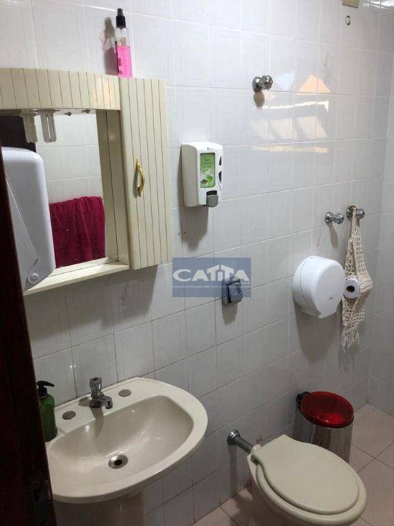 Sobrado à venda com 4 quartos, 209m² - Foto 12