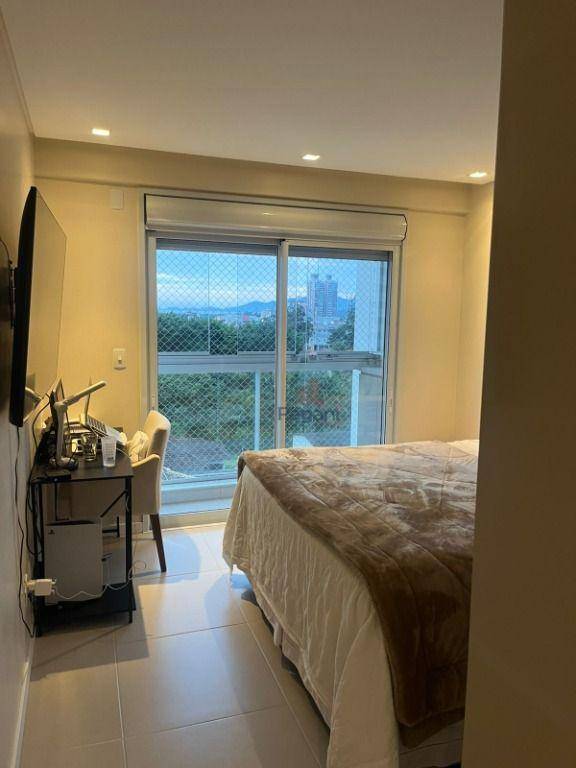 Apartamento à venda com 2 quartos, 98m² - Foto 7
