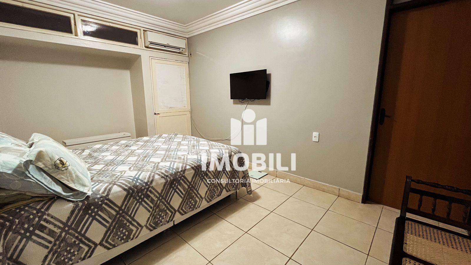 Casa à venda com 3 quartos, 212m² - Foto 15