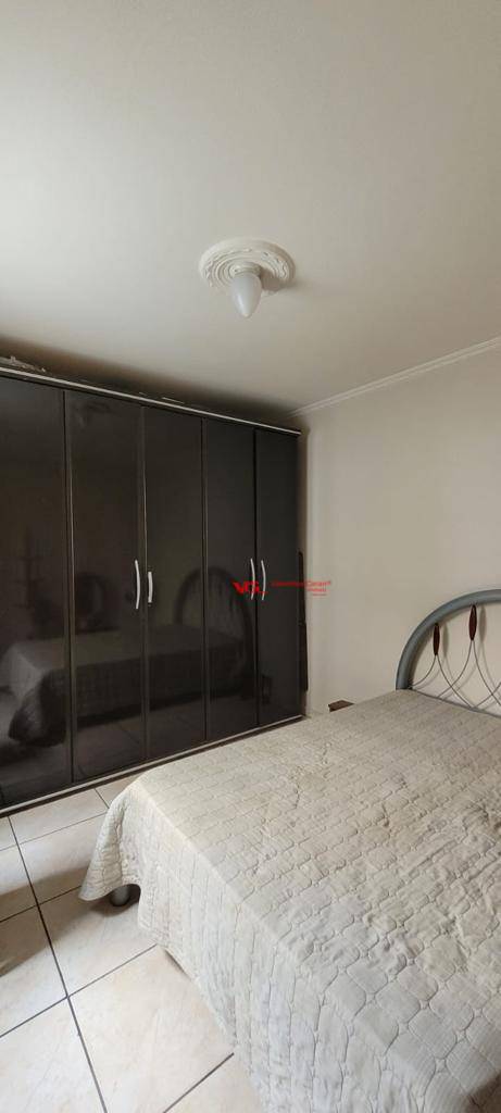 Casa à venda com 3 quartos, 193m² - Foto 8