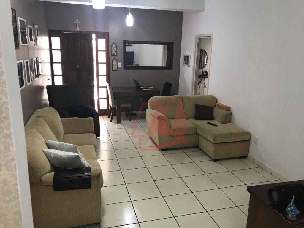 Apartamento à venda com 3 quartos, 120m² - Foto 1