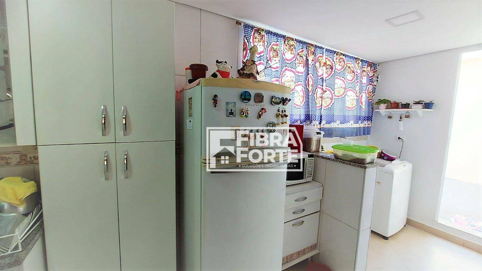 Casa à venda com 3 quartos, 150m² - Foto 11