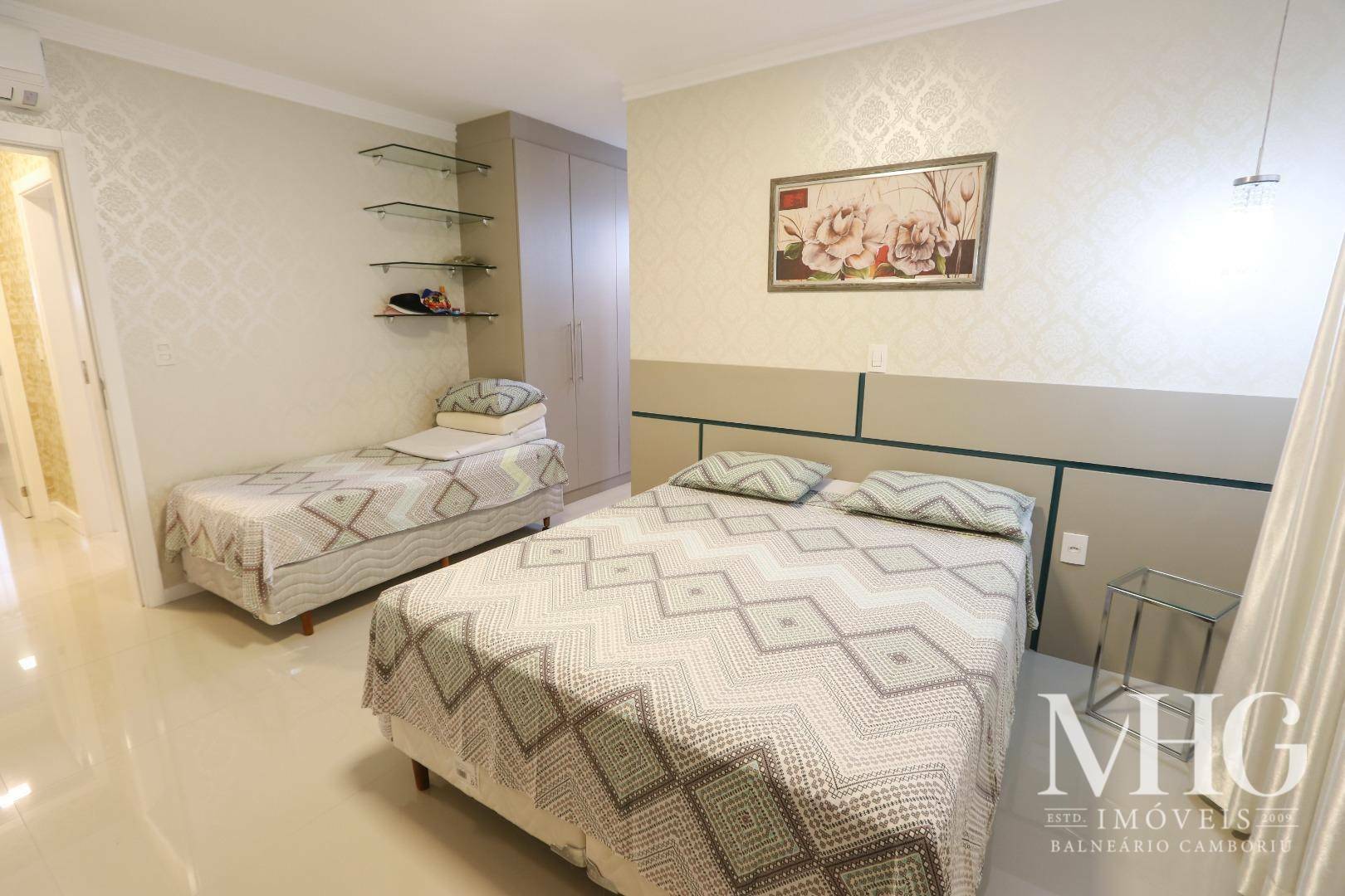 Apartamento à venda com 3 quartos, 138m² - Foto 13