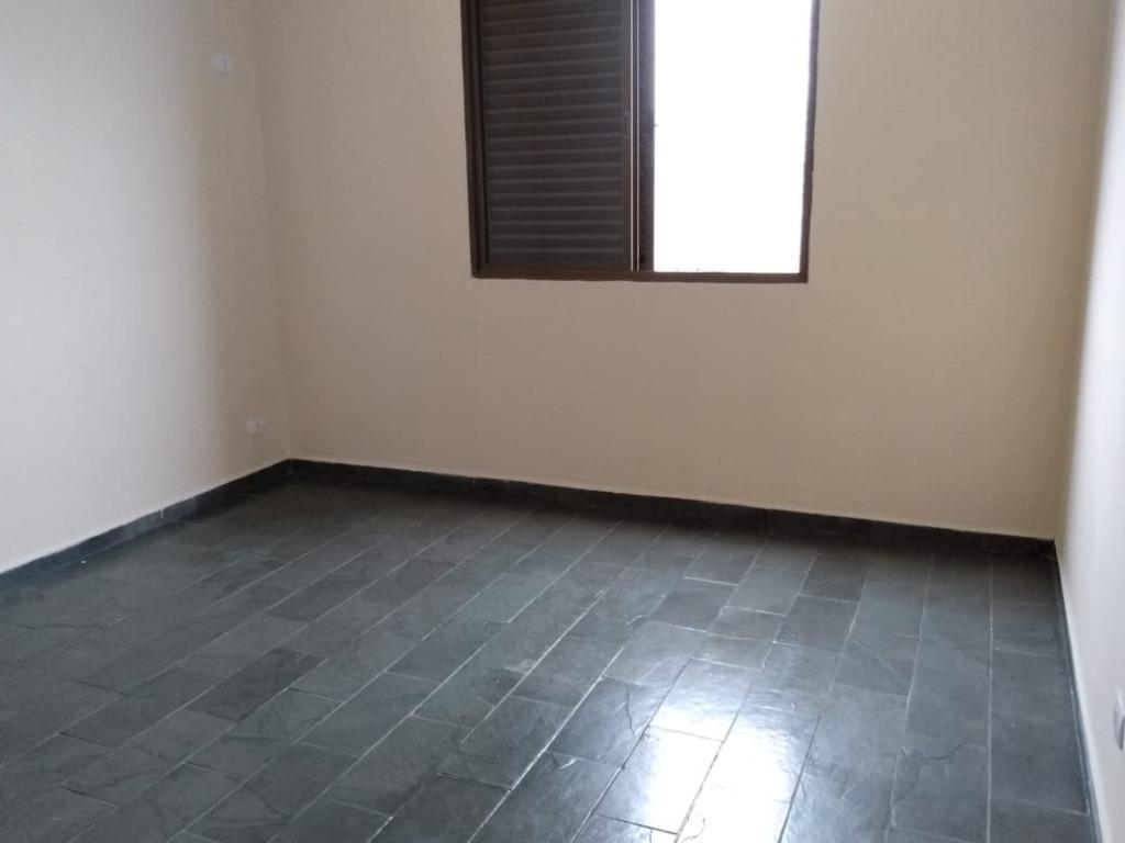 Apartamento à venda com 2 quartos, 70m² - Foto 14