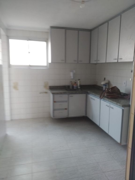 Apartamento à venda com 2 quartos, 48m² - Foto 4