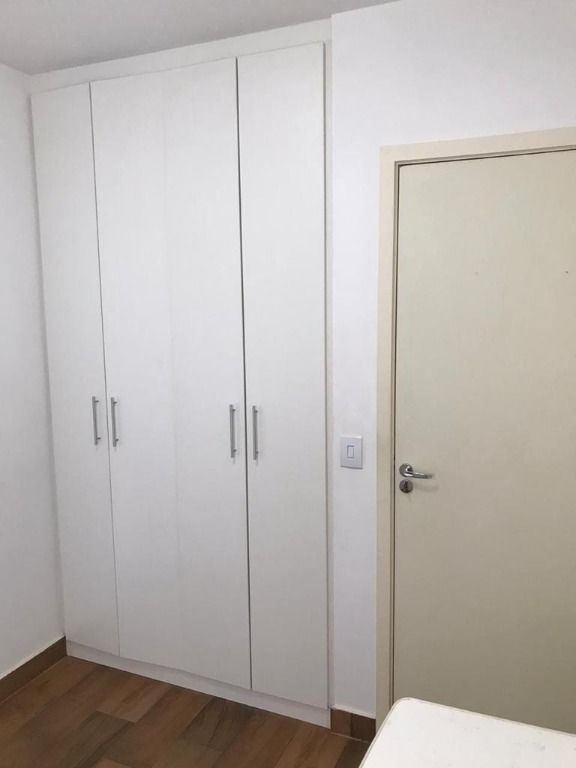 Apartamento à venda com 3 quartos, 73m² - Foto 10