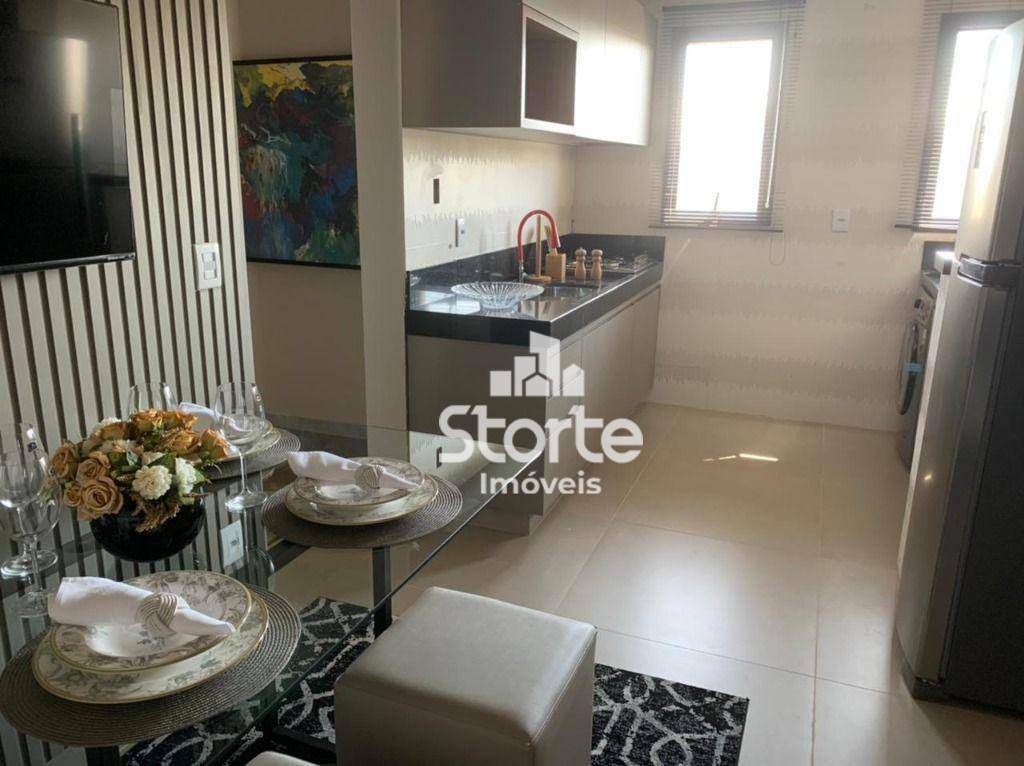 Apartamento à venda com 2 quartos, 50m² - Foto 7