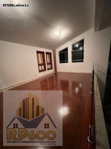 Casa de Condomínio para alugar com 3 quartos, 583m² - Foto 5