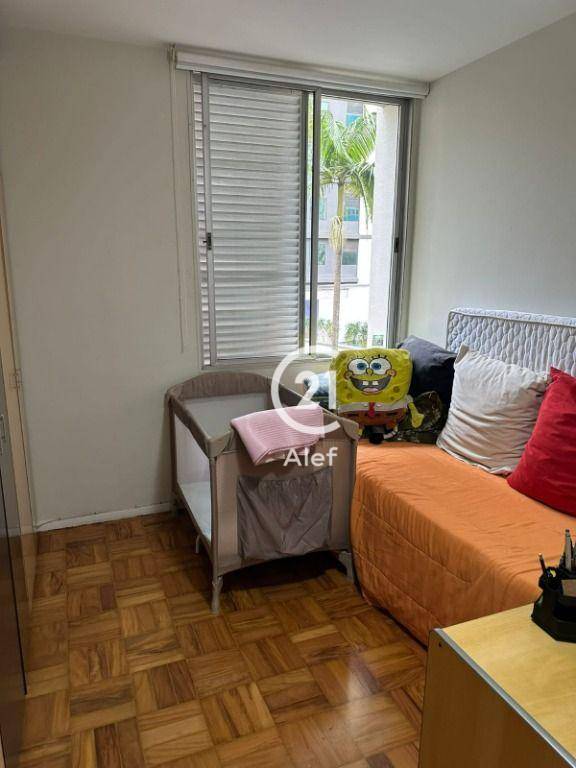 Apartamento à venda com 3 quartos, 130m² - Foto 14