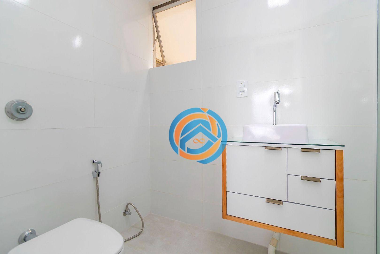 Apartamento à venda com 2 quartos, 56m² - Foto 21