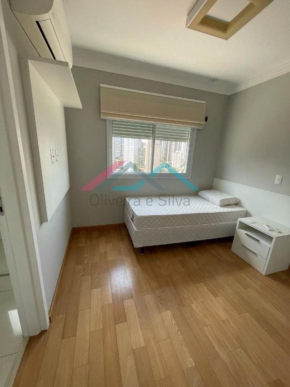 Apartamento para alugar com 3 quartos, 182m² - Foto 12