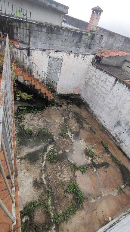 Casa à venda com 3 quartos, 120m² - Foto 10