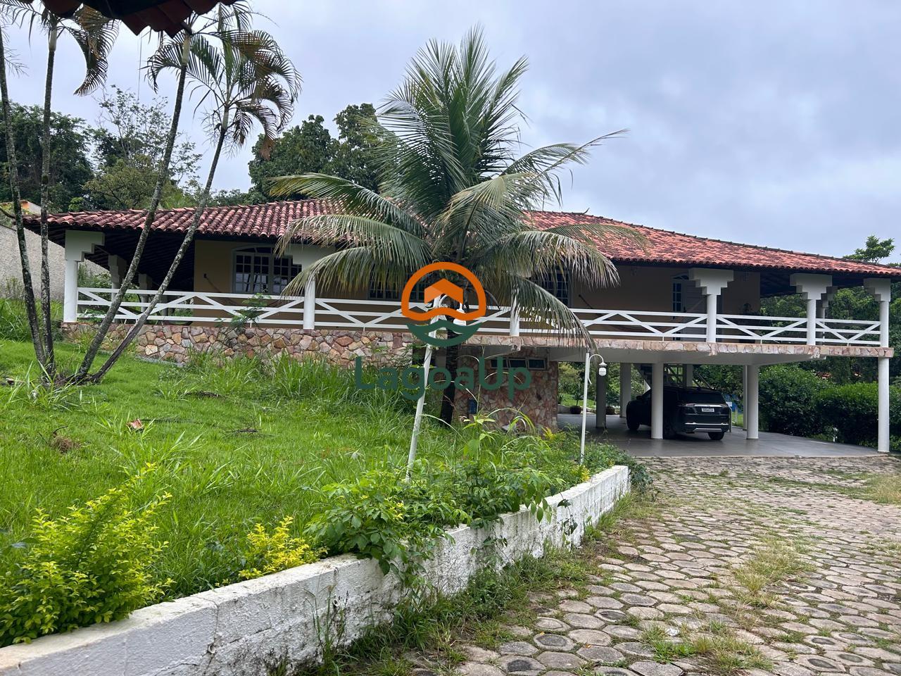 Casa à venda com 11 quartos, 700m² - Foto 1