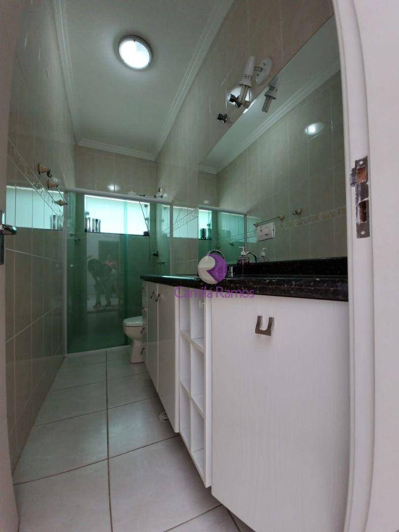 Sobrado à venda com 3 quartos, 298m² - Foto 24