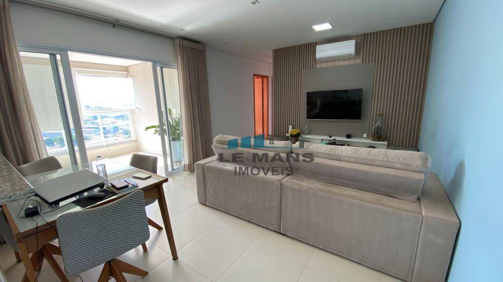 Apartamento à venda com 3 quartos, 86m² - Foto 1