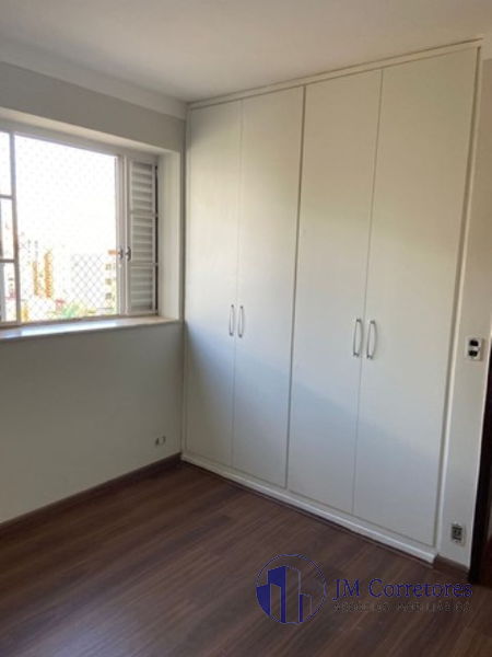 Apartamento à venda com 3 quartos, 122m² - Foto 9