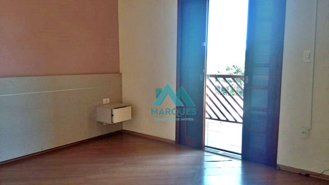 Sobrado à venda com 3 quartos, 210m² - Foto 14