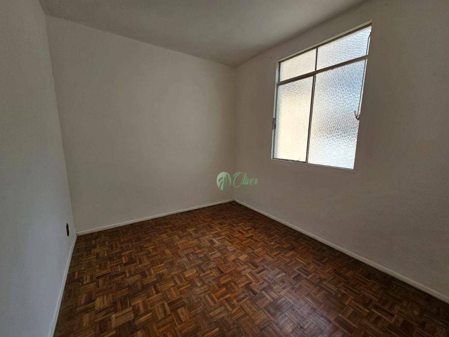 Apartamento à venda com 1 quarto, 42m² - Foto 9