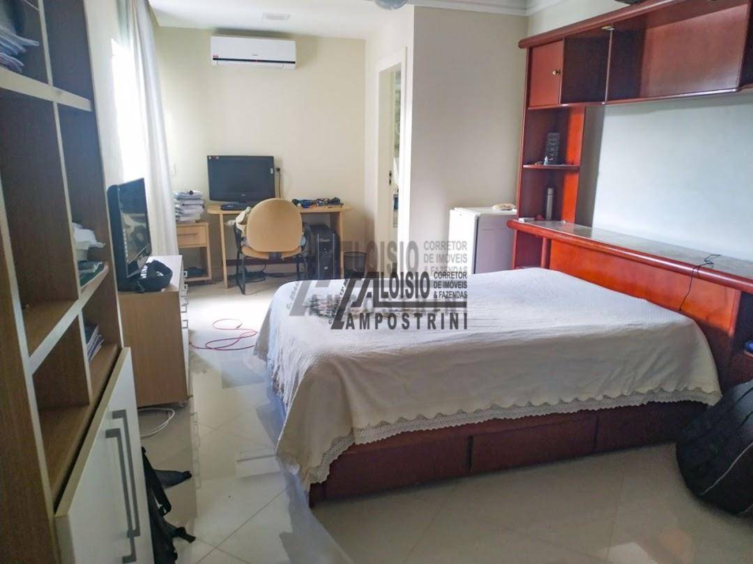 Casa à venda com 5 quartos, 400m² - Foto 13