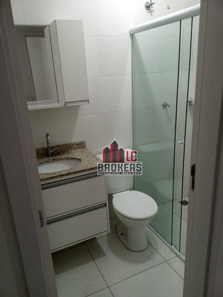 Apartamento à venda com 2 quartos, 62m² - Foto 8