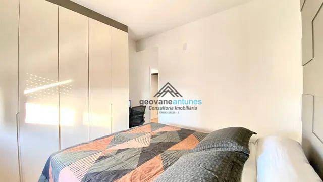 Apartamento à venda com 2 quartos, 62m² - Foto 15