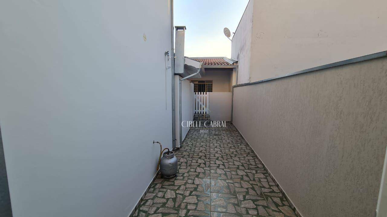 Casa à venda com 3 quartos, 250m² - Foto 40