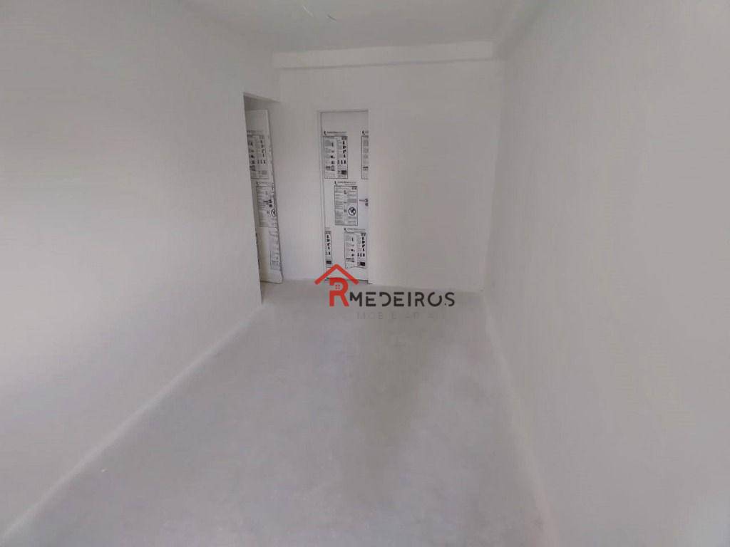 Apartamento à venda com 2 quartos, 74m² - Foto 9