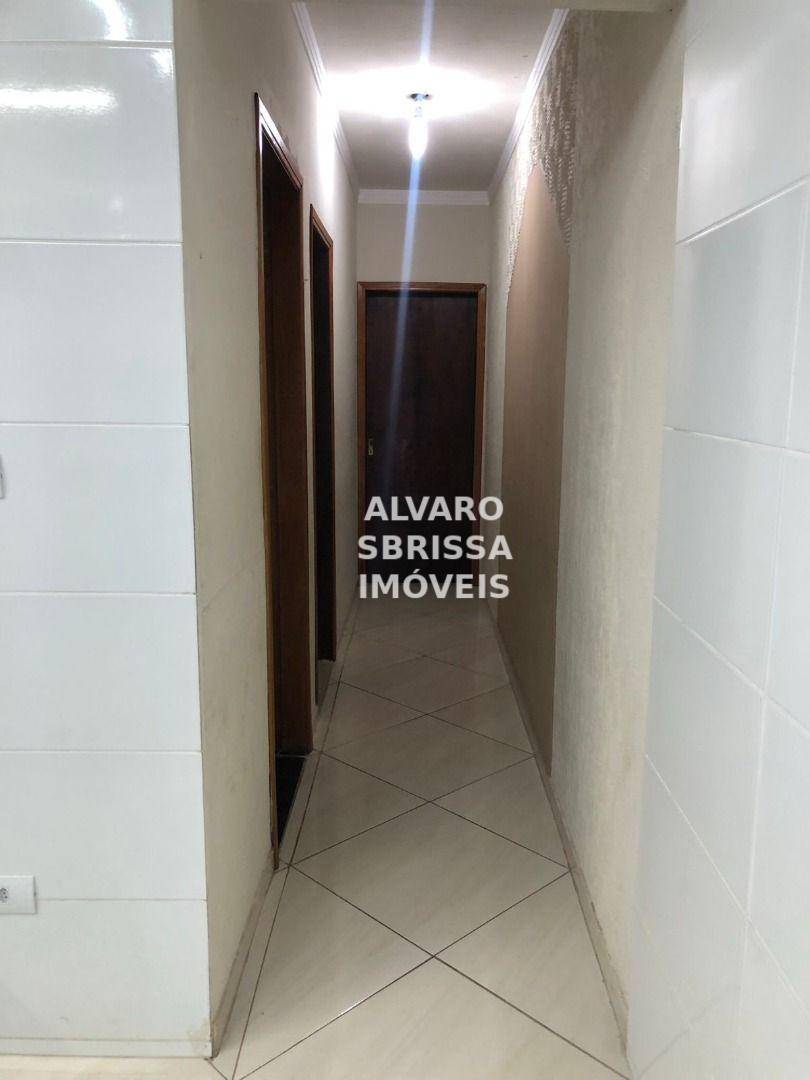 Casa à venda com 3 quartos, 84m² - Foto 8