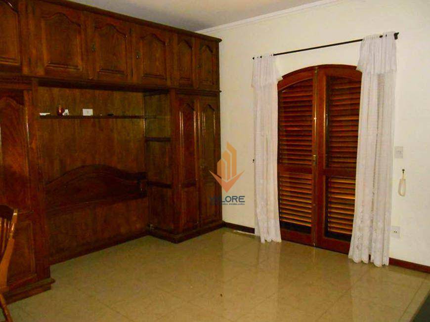 Casa à venda com 4 quartos, 230m² - Foto 14