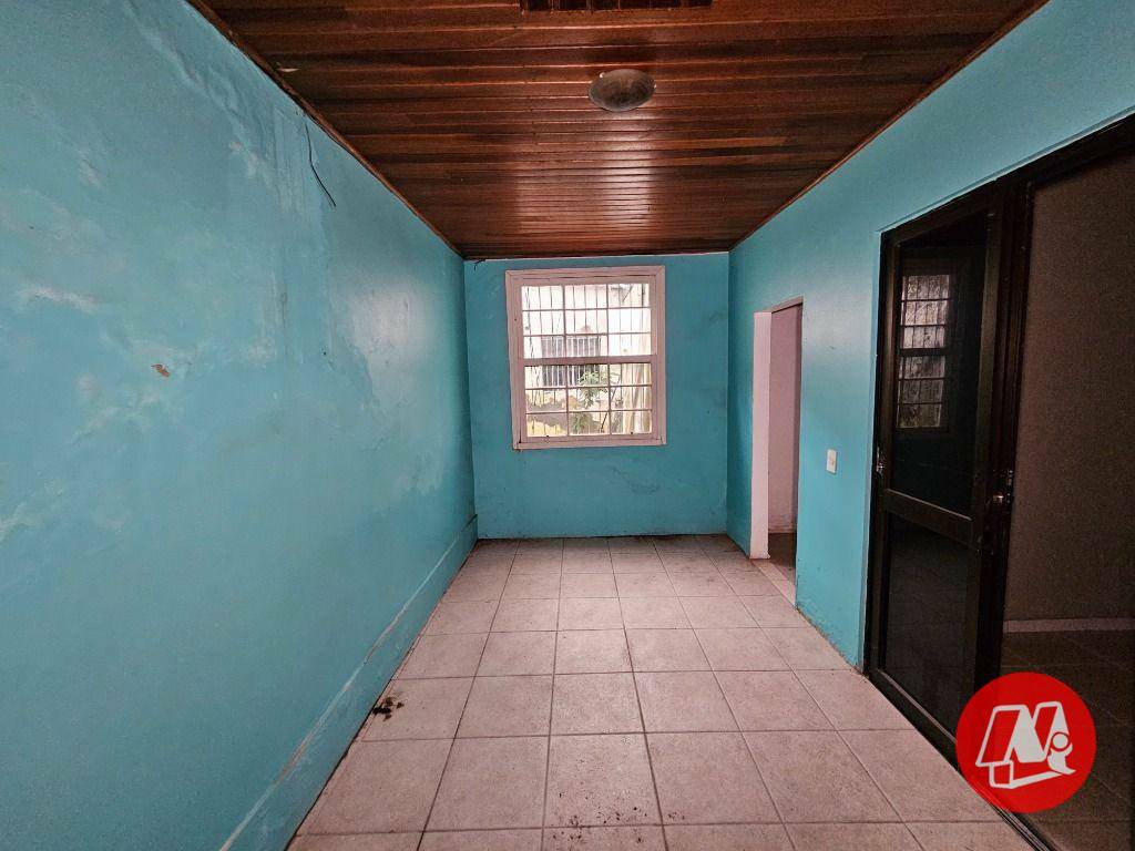 Casa para alugar com 4 quartos, 280m² - Foto 16