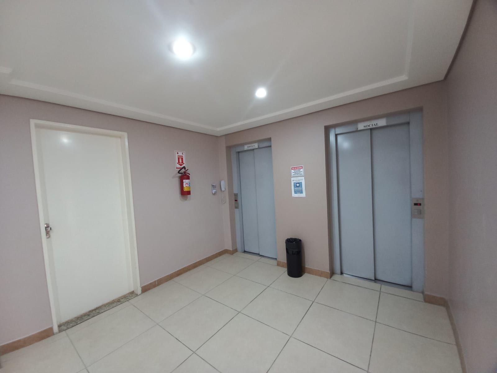 Apartamento à venda com 2 quartos, 55m² - Foto 21