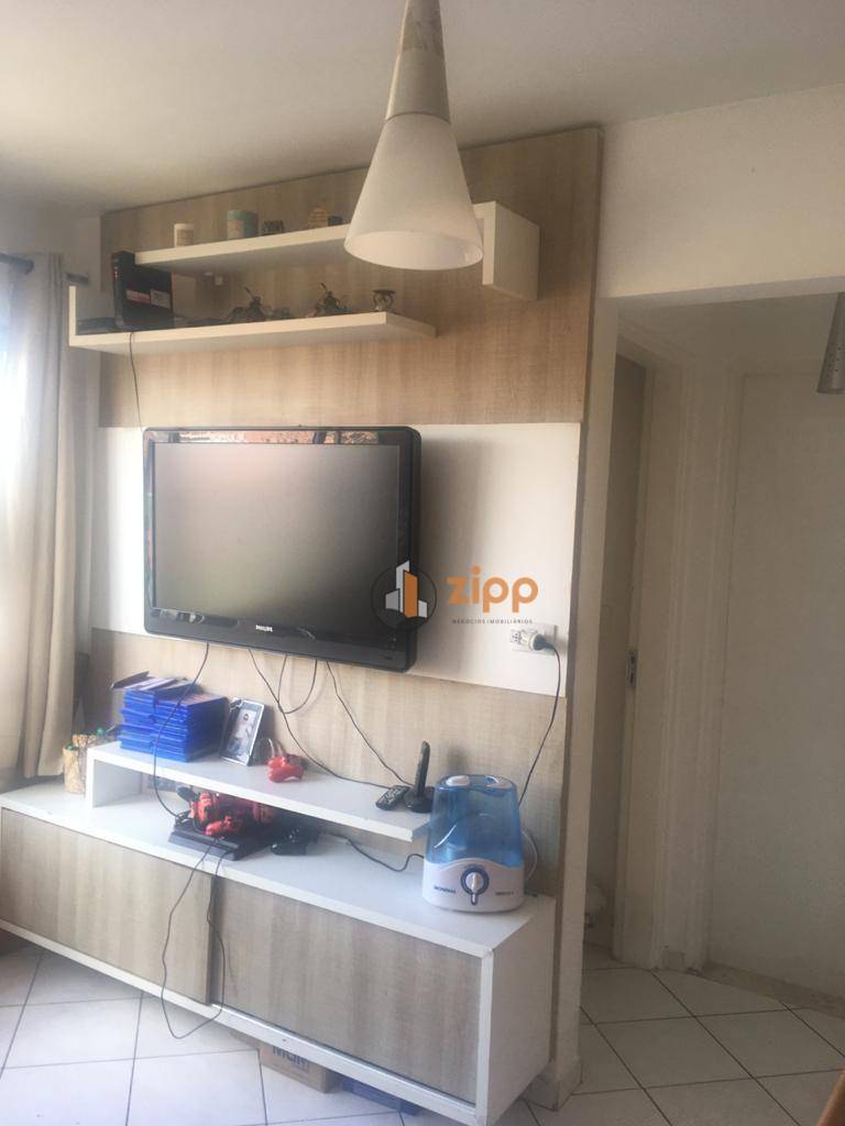 Apartamento à venda com 2 quartos, 60m² - Foto 2