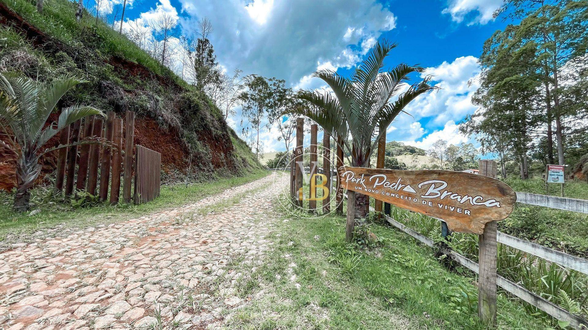 Loteamento e Condomínio à venda, 800M2 - Foto 1