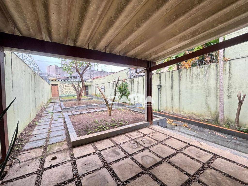 Sobrado, 6 quartos, 180 m² - Foto 5