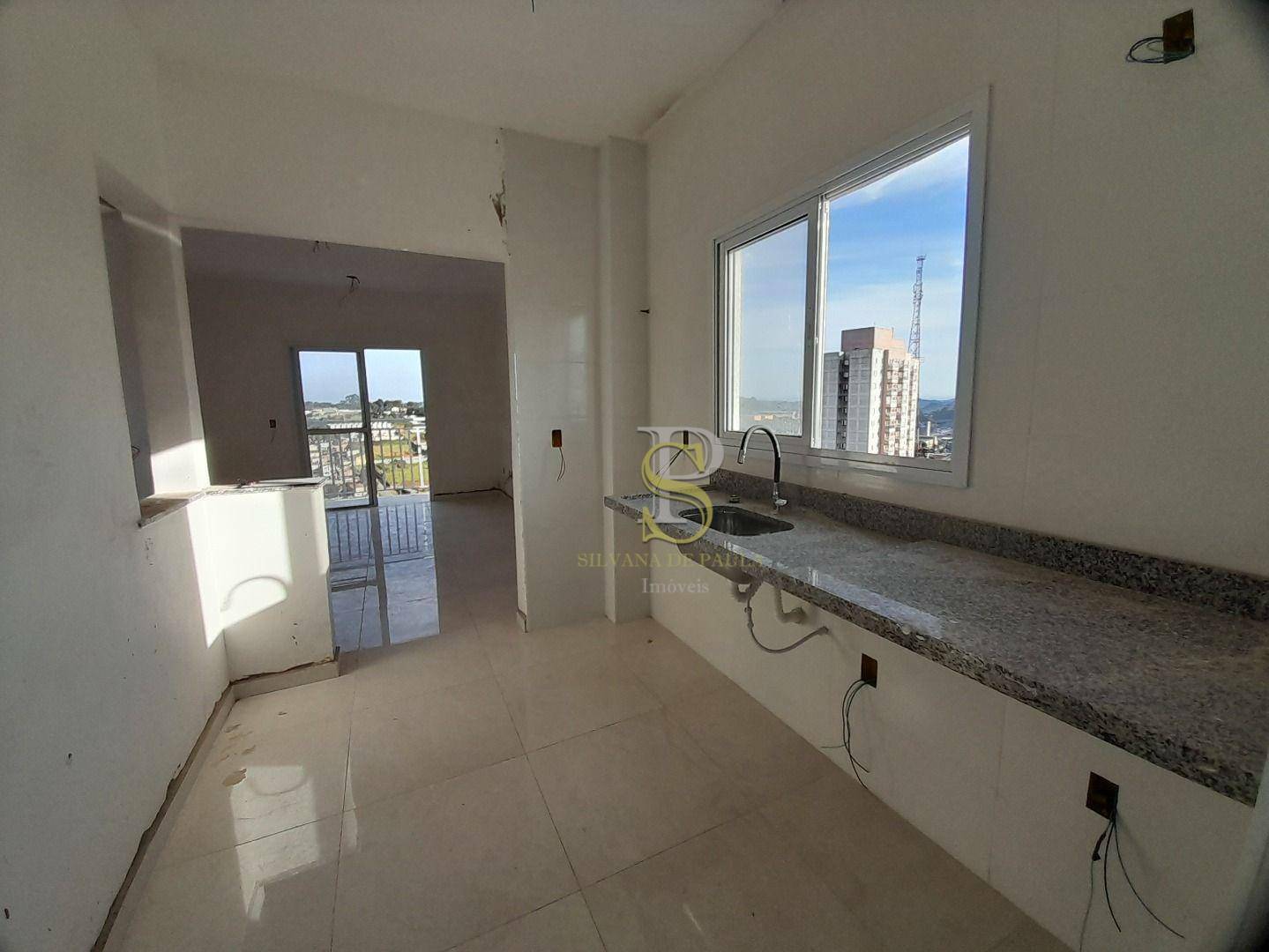 Apartamento à venda com 2 quartos, 60m² - Foto 12