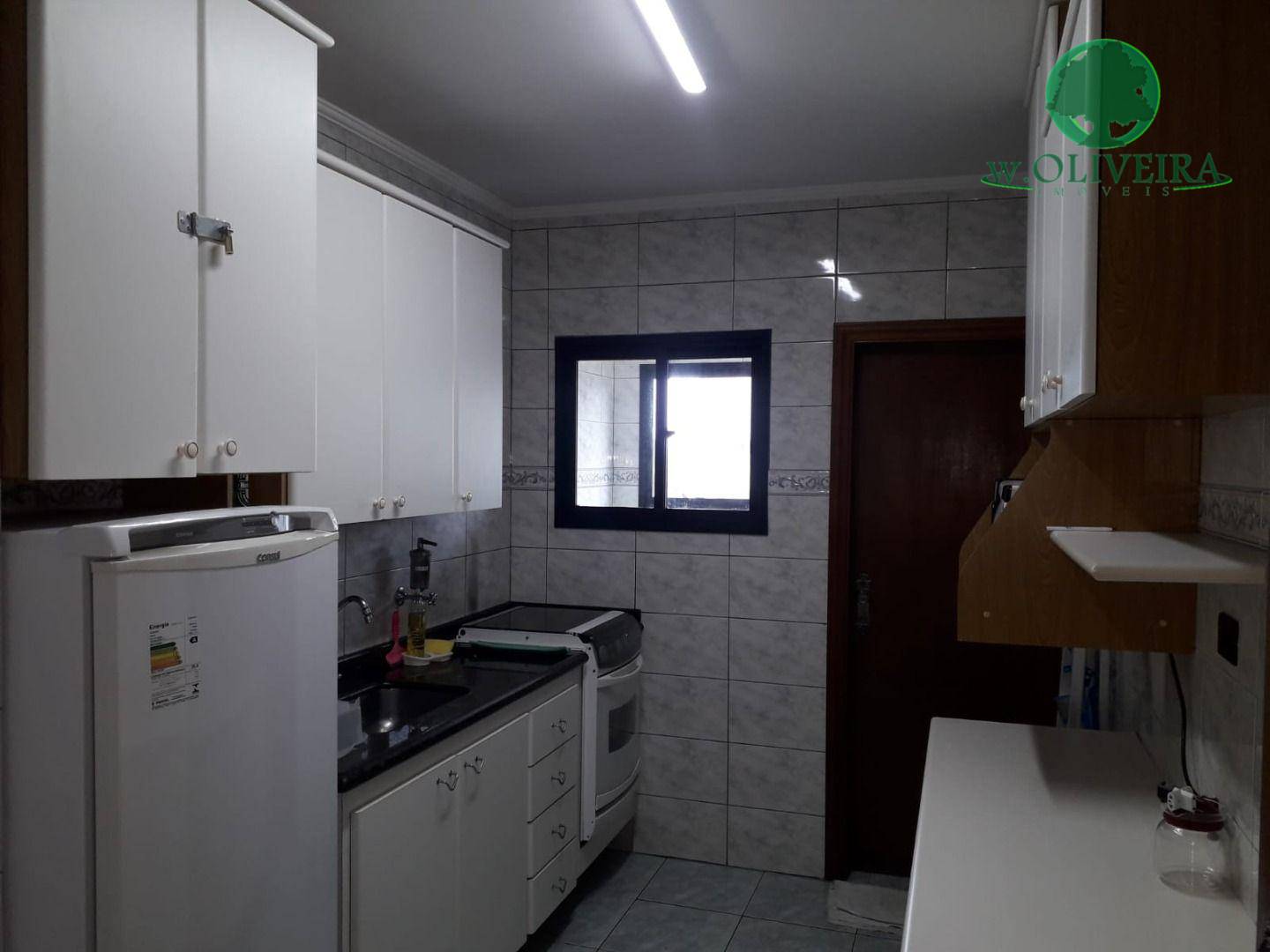 Apartamento à venda com 1 quarto, 80m² - Foto 3