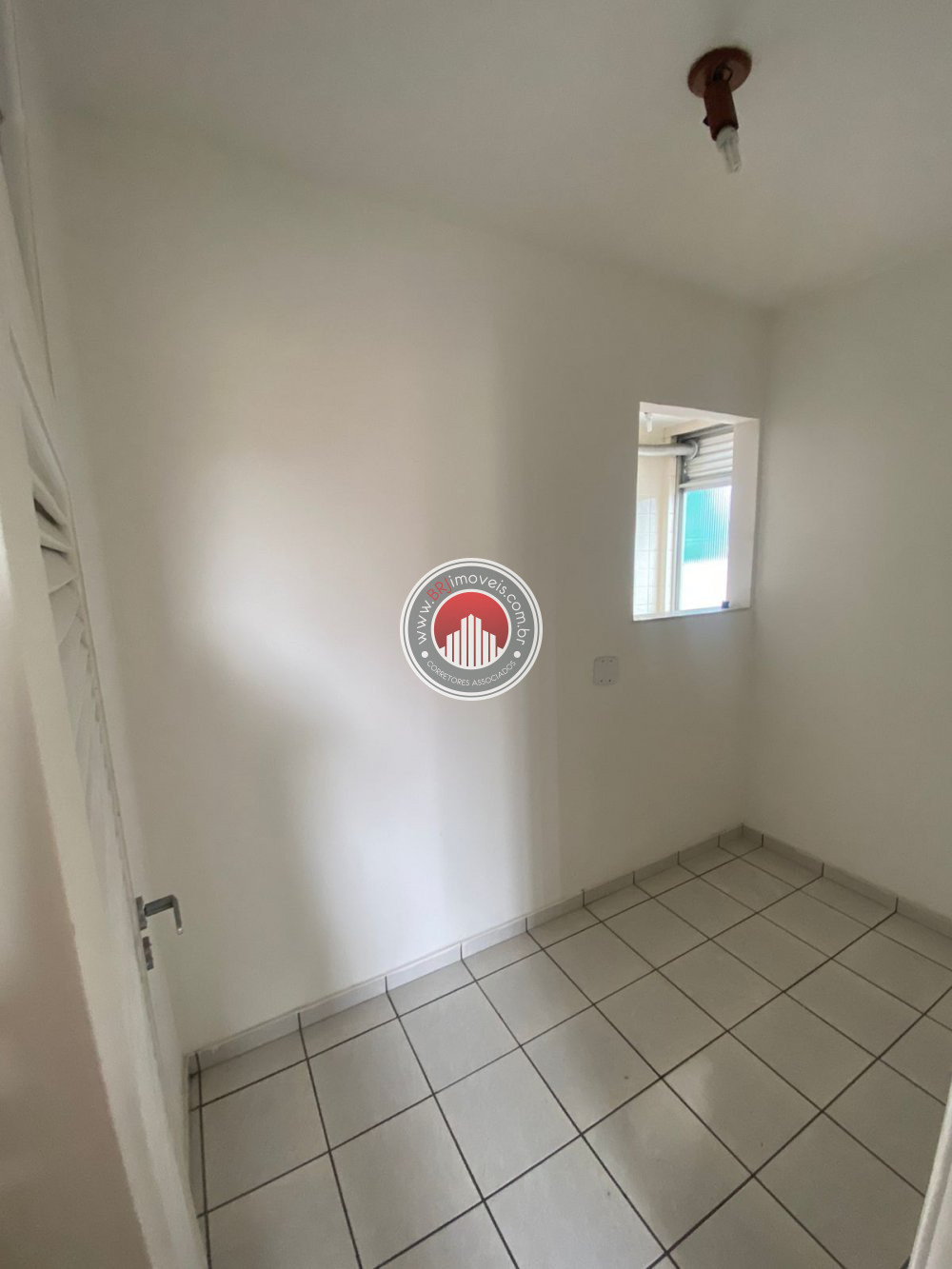 Apartamento à venda com 3 quartos, 66m² - Foto 11