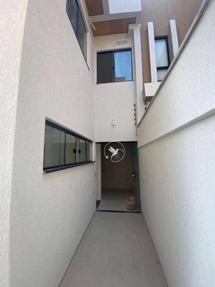 Casa à venda com 3 quartos, 210m² - Foto 47