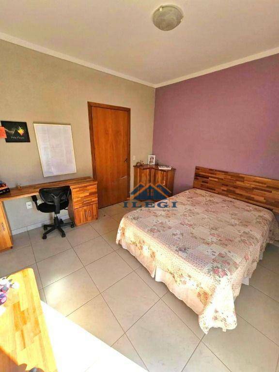 Casa de Condomínio à venda com 3 quartos, 312m² - Foto 27