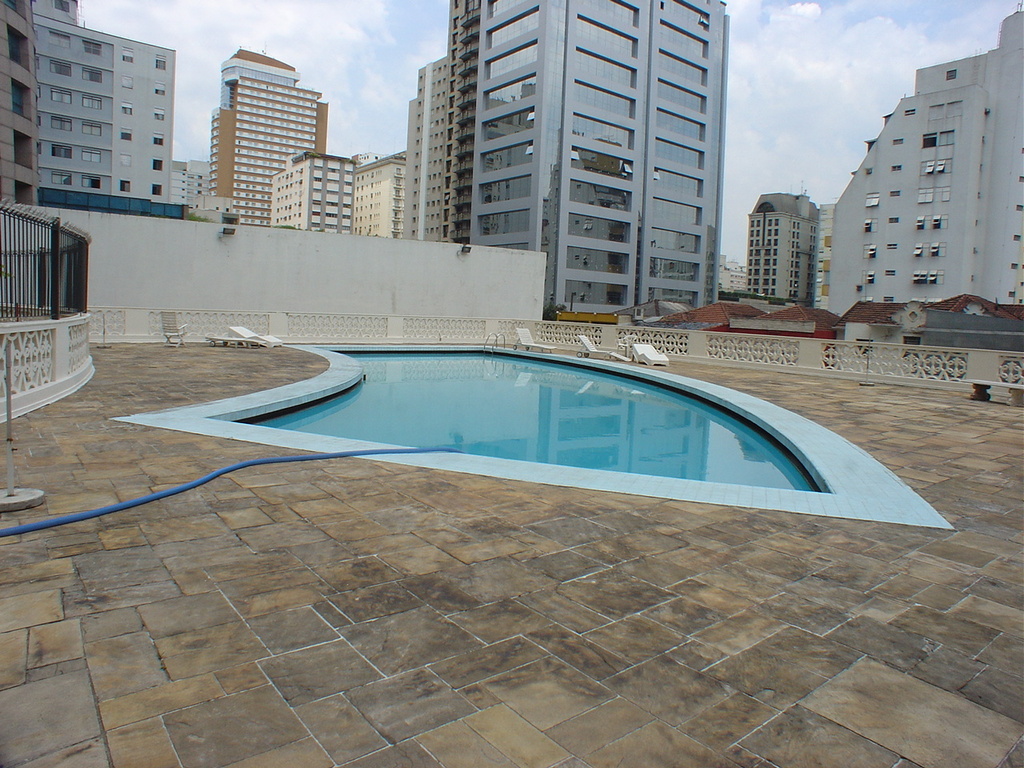 Apartamento à venda com 4 quartos, 223m² - Foto 9