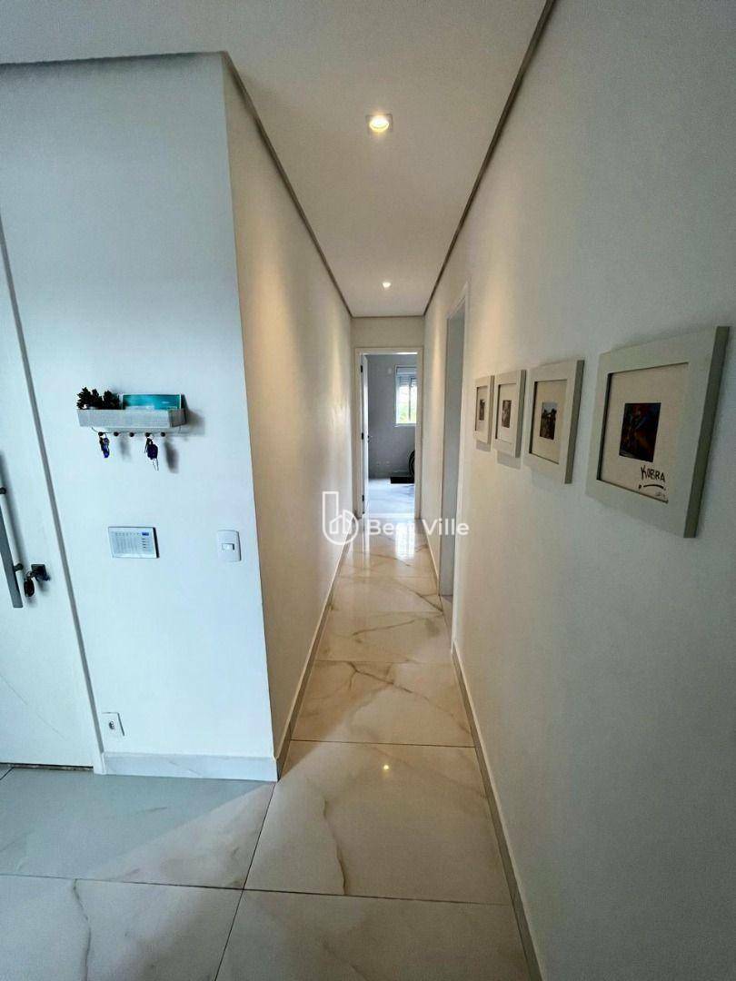 Apartamento para alugar com 3 quartos, 132m² - Foto 12