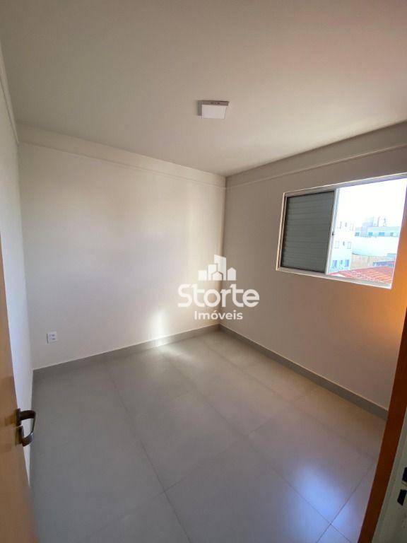 Apartamento à venda com 2 quartos, 48m² - Foto 12