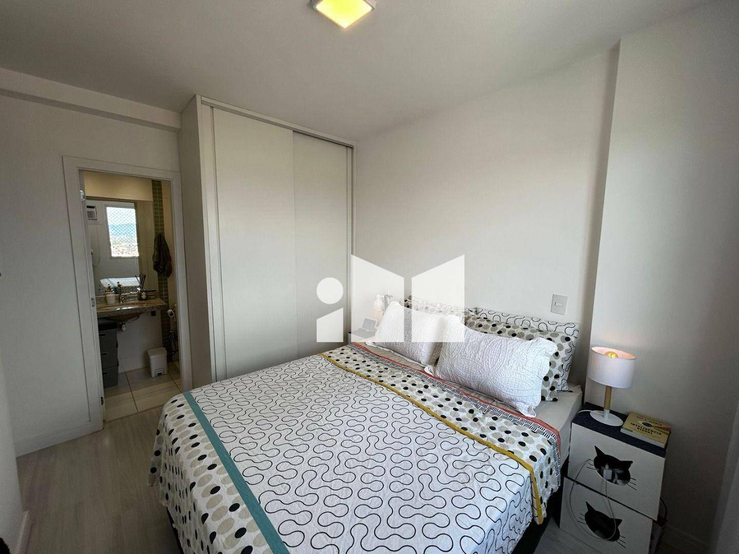 Apartamento à venda com 2 quartos, 56m² - Foto 6