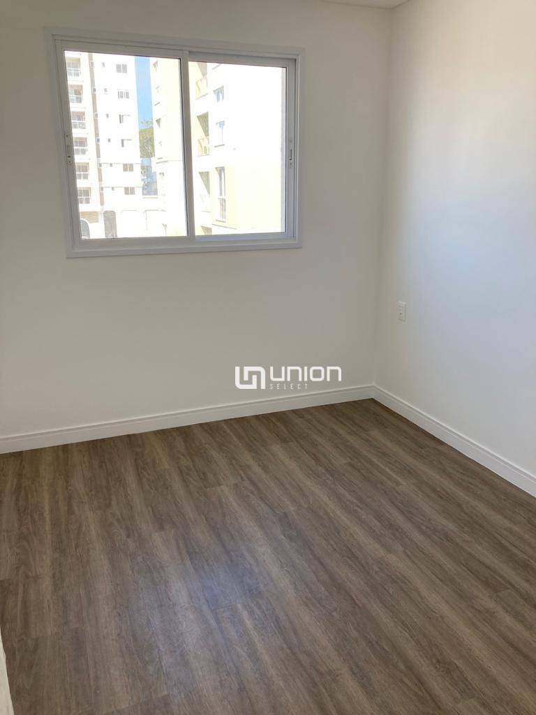 Apartamento à venda com 2 quartos, 86m² - Foto 9