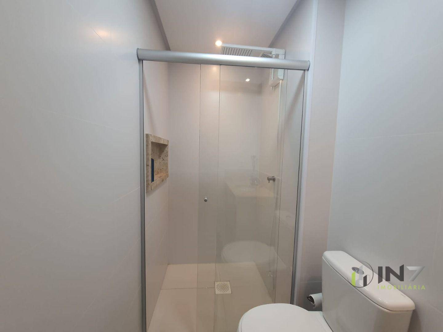 Apartamento à venda com 3 quartos, 121m² - Foto 12