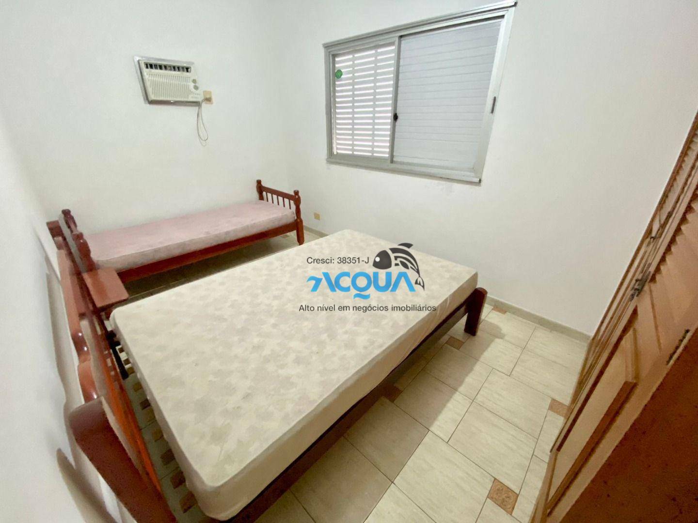 Apartamento à venda com 3 quartos, 130m² - Foto 4