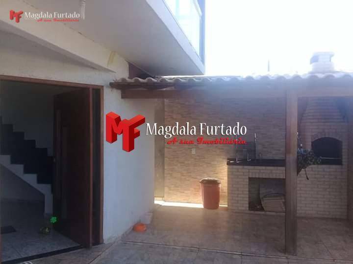 Casa à venda com 3 quartos, 120m² - Foto 1